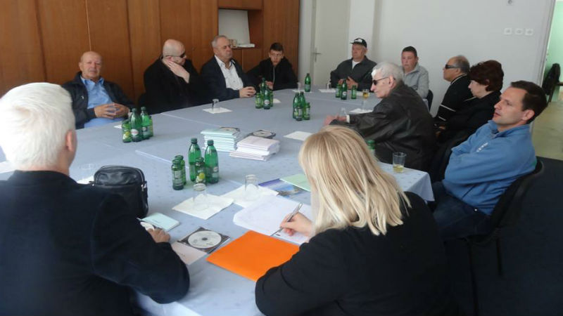 Slika 2. Partnerska organizacija Uduženje slijepih Kantona Sarajevo održalo sastanak sa predstavnicima Udruženjem slijepih građana Travnik, 19. april 2019. Travnik