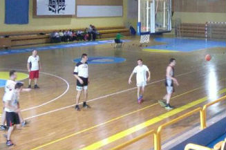 Slika. U dvorani Ramiz Salčin 20. februara 2019. godine održani su redovni treninzi u boćanju i košarci za članove Udruženja Oaza koje se relizuju u okviru projekta „Moje pravo na sport