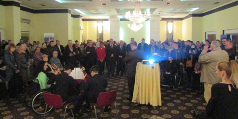 Slika. Koalicija OOSI Tuzlanskog kantona svečanim prijemom obilježila Međunarodni dan osoba sa invaliditetom 3. decembar