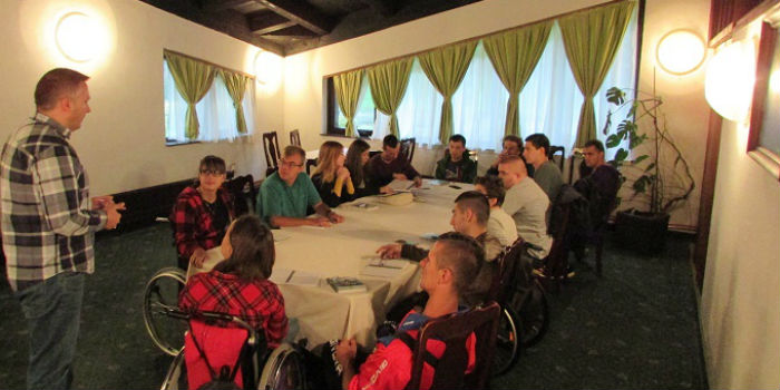 Slika. Koalicija organizacija osoba sa invaliditetom Tuzlanskog kantona je 24. septembra 2019. godine u hotelu 