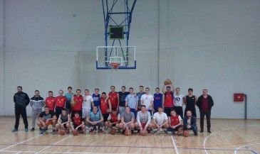 Slika. Udruženje Oaza potpisalo protokol o saradnji sa KK IGMAN BURCH, 26. februar 2019. Saradnja sa sportskim klubovima i razvoj partnerskih odnosa jedan je od ciljeva projekta