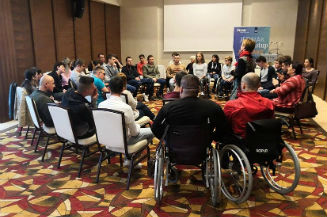 Slika. U Sarajevu je 27. marta 2019. godine održan prvi zajedniči sastanak aktiva mladih osoba sa invaliditetom, predstavnika koalicija koje su dio MyRight programa zajedničkih aktivnosti 2018.-2021.