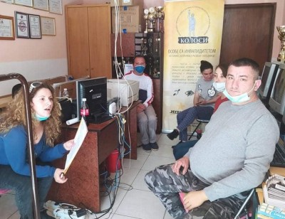 Slika. Aktiv mladih osoba s invaliditetom Koalicije organizacija osoba sa invaliditetom Grada Bijeljina KOLOSI održao je redovni redovni sastanak 10. maja 2021. godine