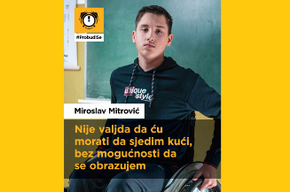 Svake godine 20. novembra obilježava se Svjetski dan djeteta kako bi se podstakla globalna solidarnost i podigla svijest o poštivanju prava djece. Na slici je učesnik kampanje #ProbudiSe, Miroslav Mitrović iz Doboja, slika je nastala 2020. godine.